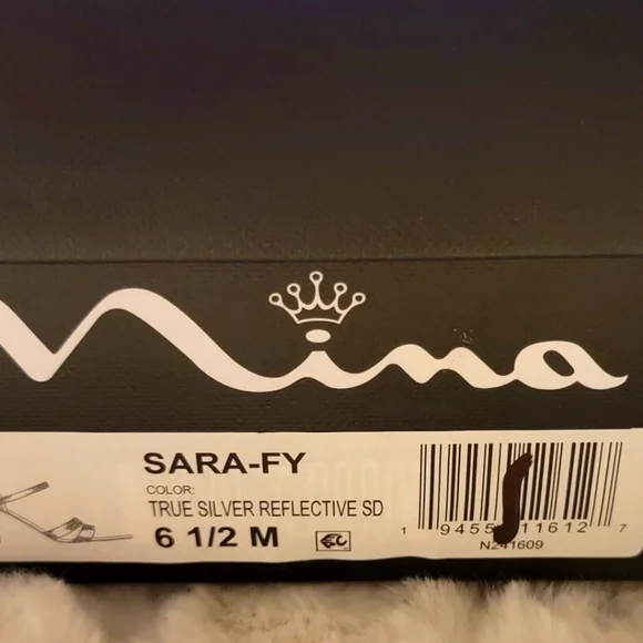 Nina Sara Glitter Sandals, New in the Box, Size 6.5 - Picture 6 of 7